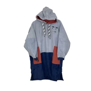 All-In Adult Long Sleeved Poncho Skull
