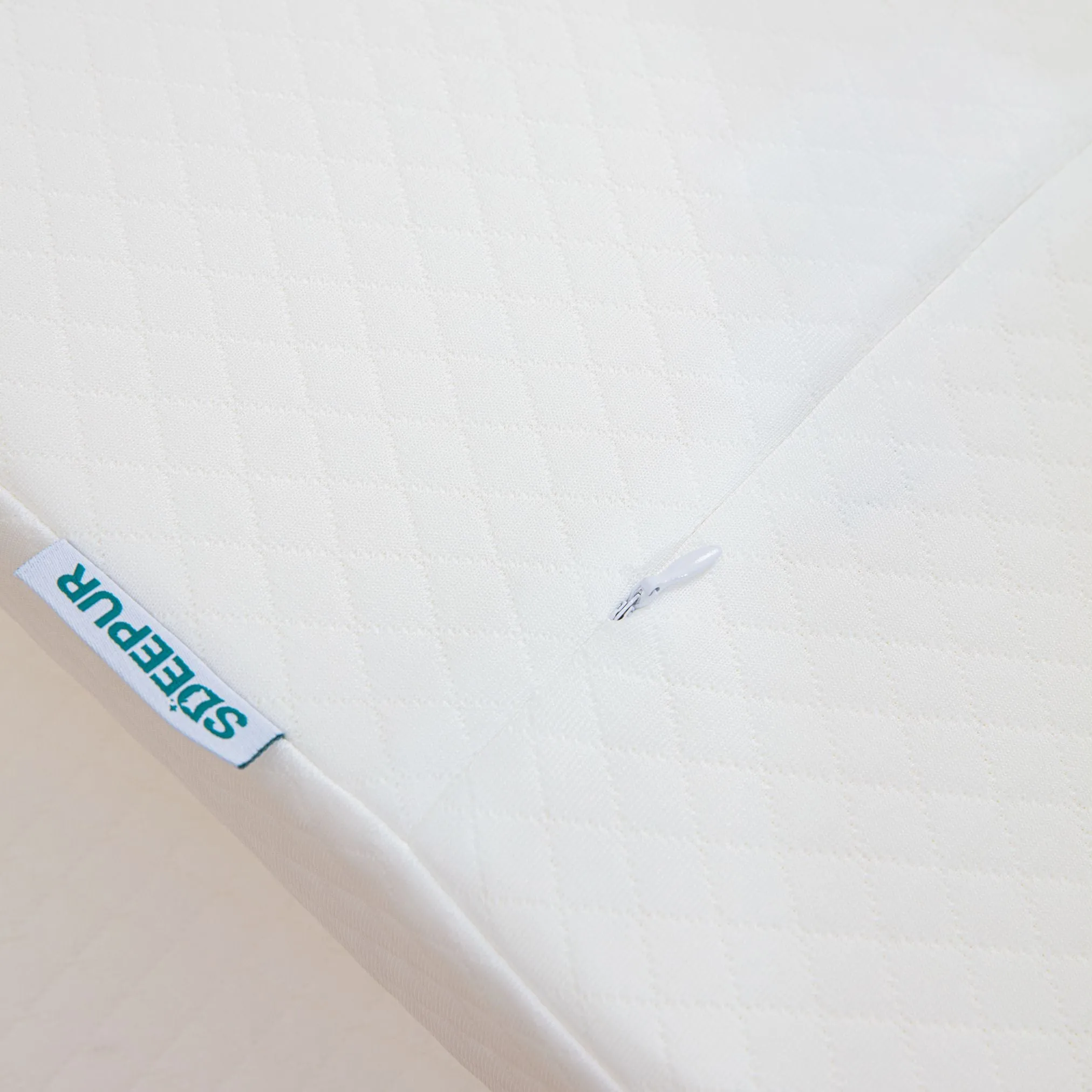 Best Pillow for Upper Back Pain