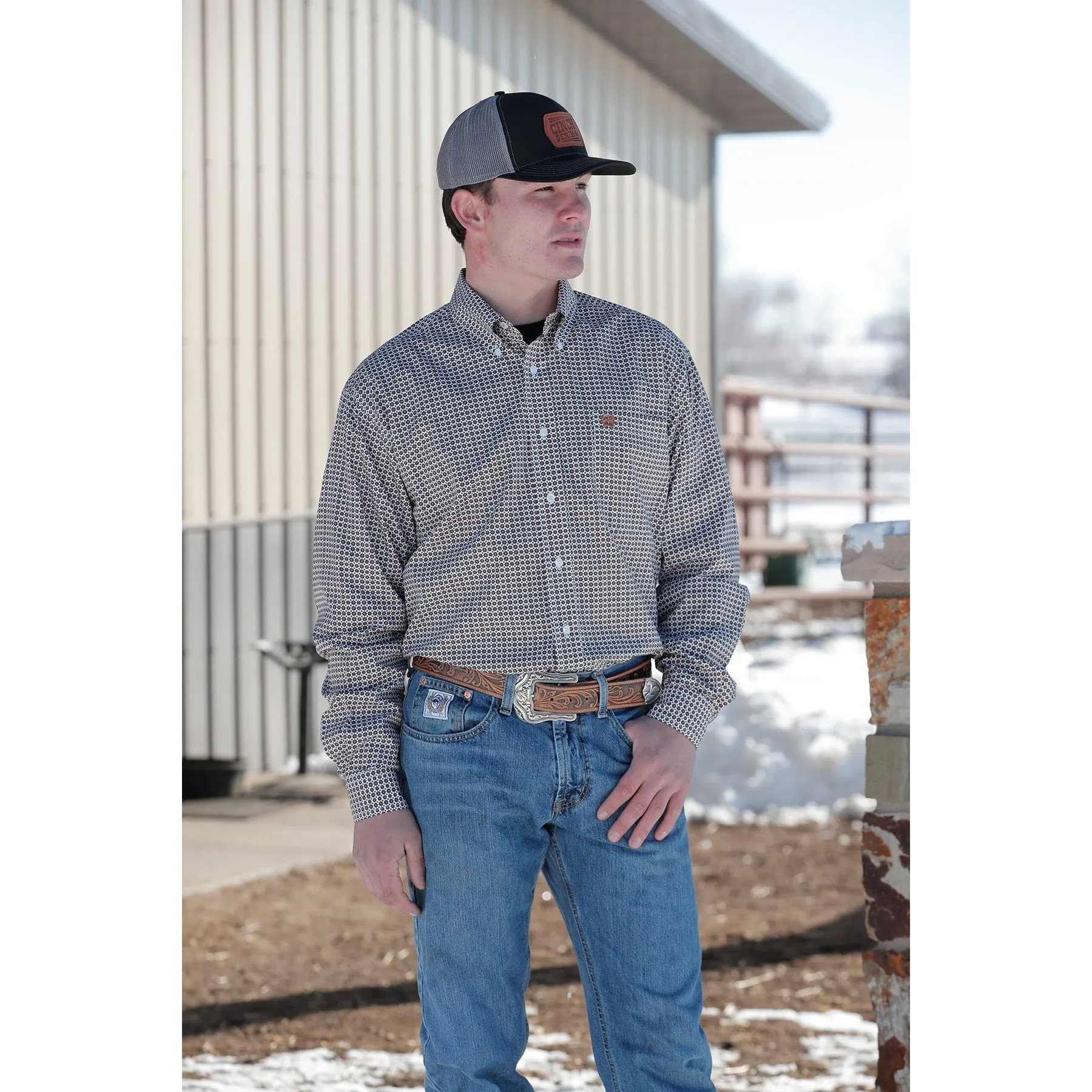 Cinch Men's White and Gold Geometric Print Western Shirt