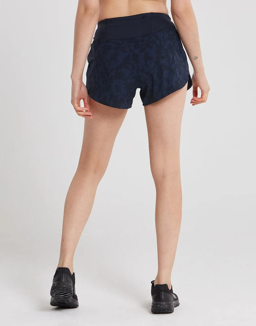 Contender 4" Shorts in Obsidian Camo Print
