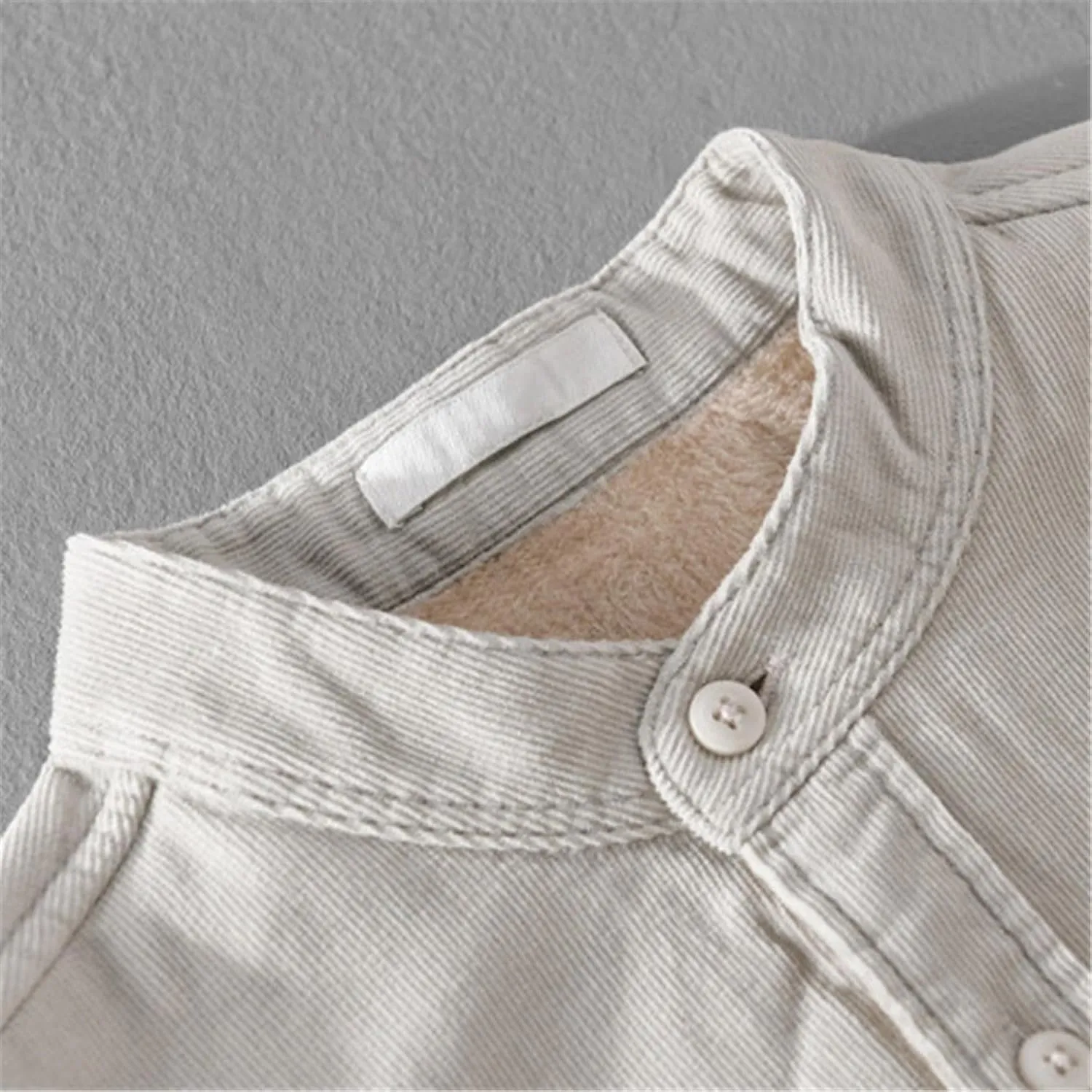 Fleece Lined Corduroy Shirt for Men Long Sleeve Button Down Casual Shirt Slim Fit Textured Shirts with Chest Pocket