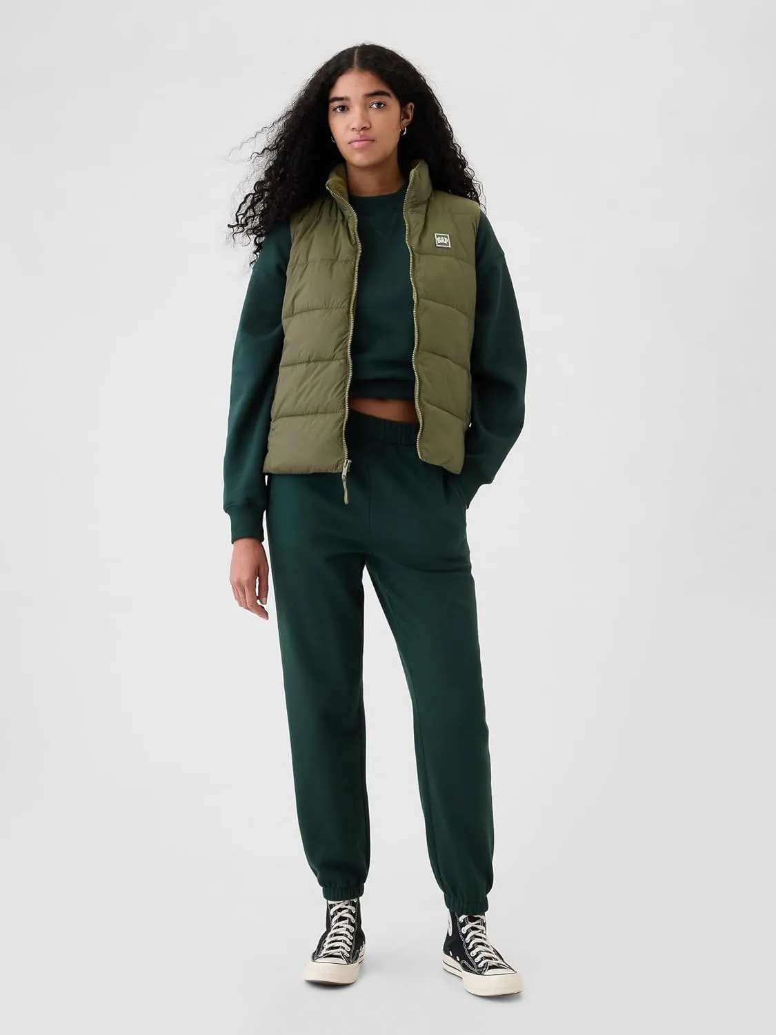 GAP Logo Lightweight Puffer Jacket