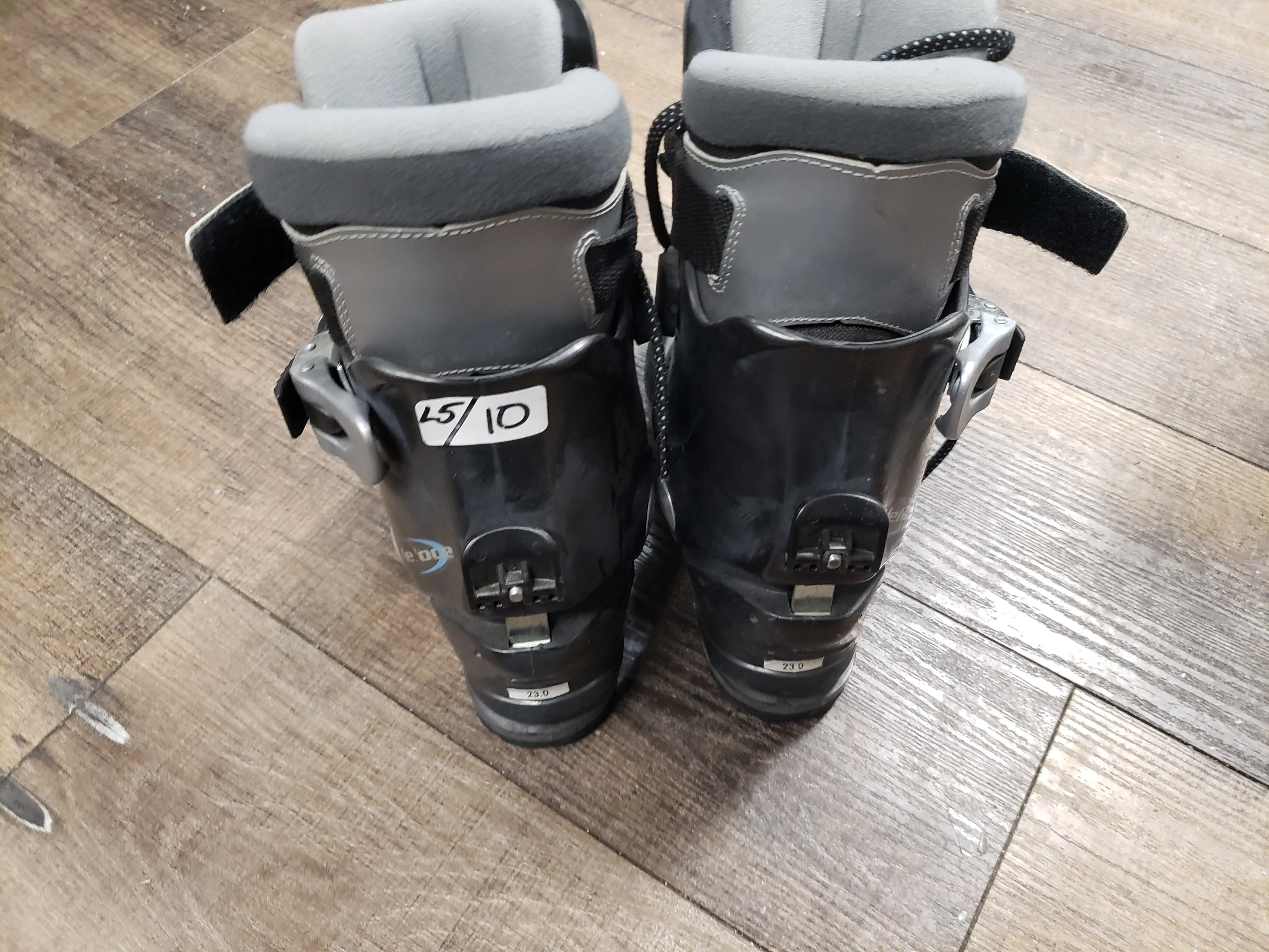 Garmont Veloce telemark ski boots mondo 23.0 women 6