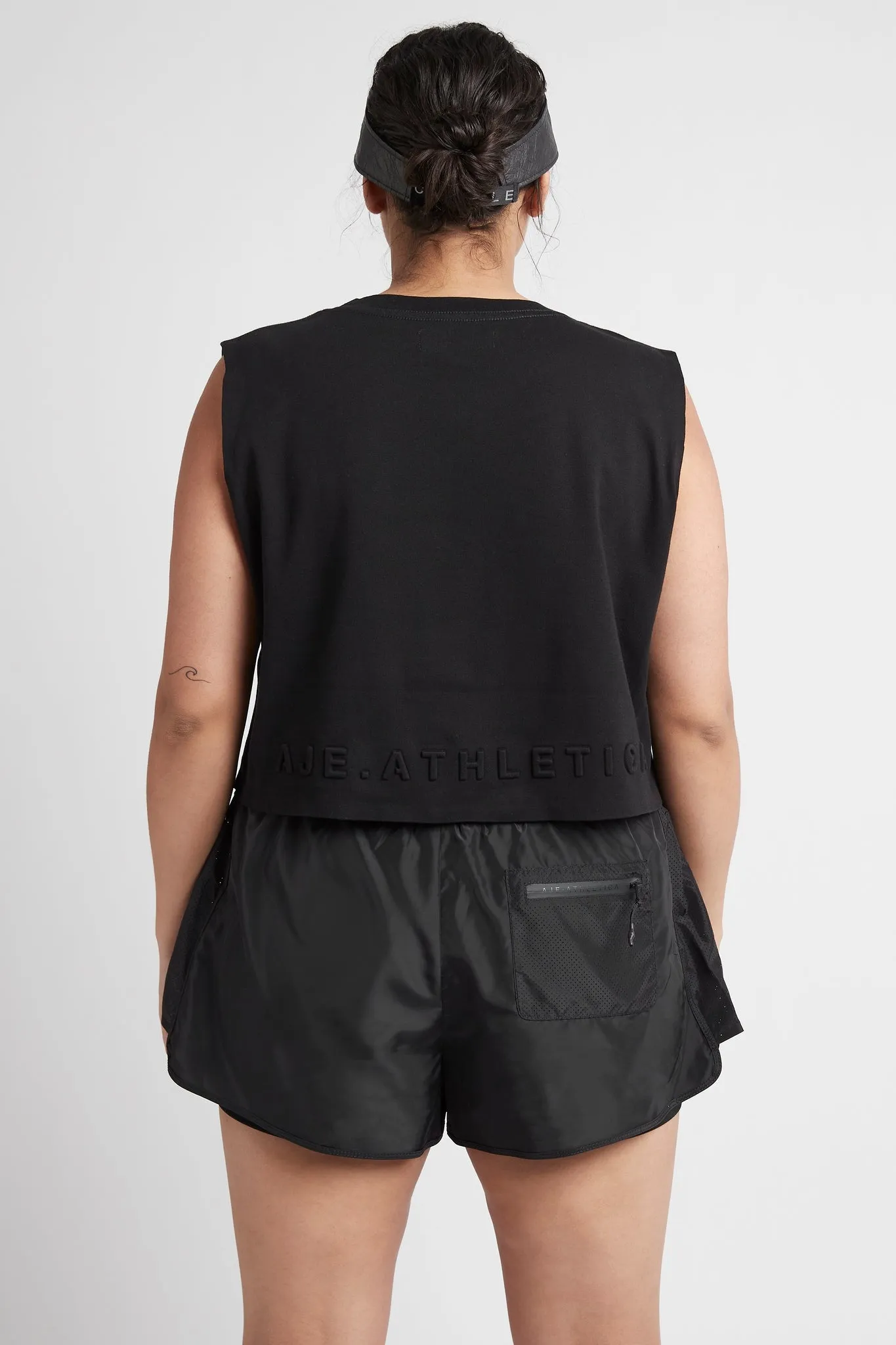 Logotape Running Shorts 602