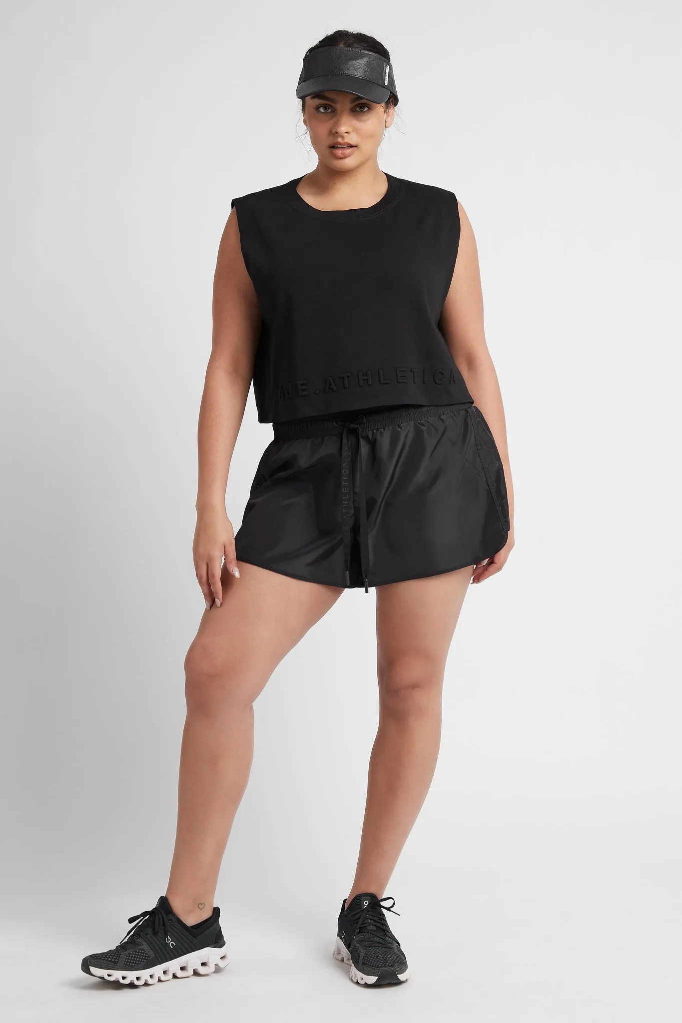 Logotape Running Shorts 602