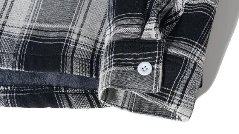 Men's Autumn Casual Plaid Long Sleeved Shirt With Velvet