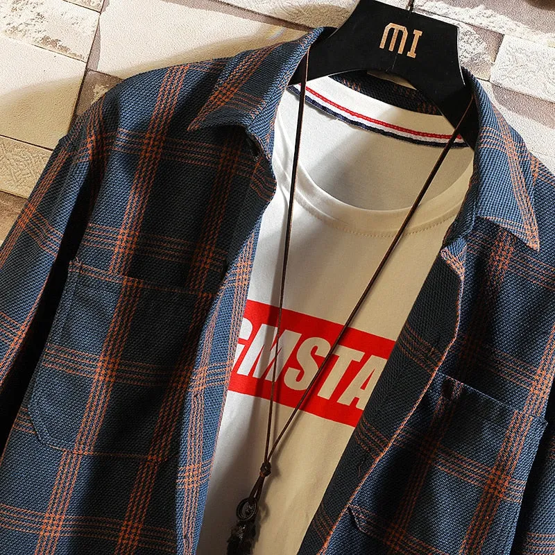 Men's Casual Cotton Shirt With Plaid Pattern