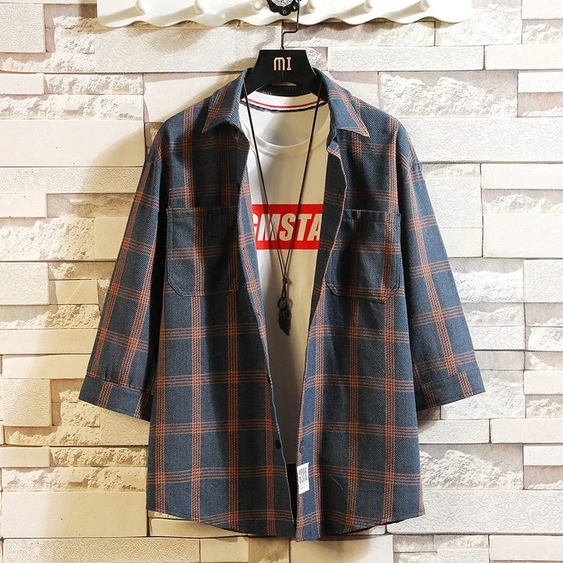 Men's Casual Cotton Shirt With Plaid Pattern