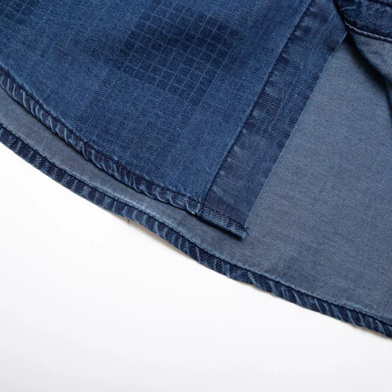 Men's Casual Plaid Long Sleeved Denim Shirt
