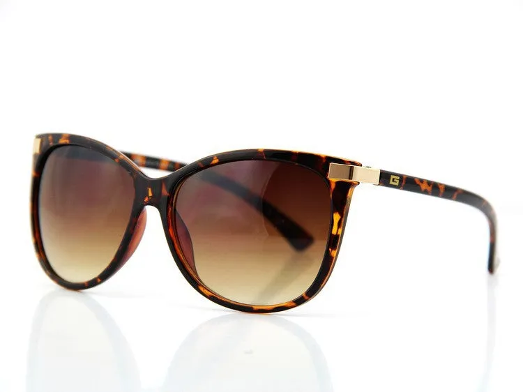 Newest Cat Eye Classic Brand Sunglasses Women Hot Selling Sun Glasses Vintage Oculos CE UV400