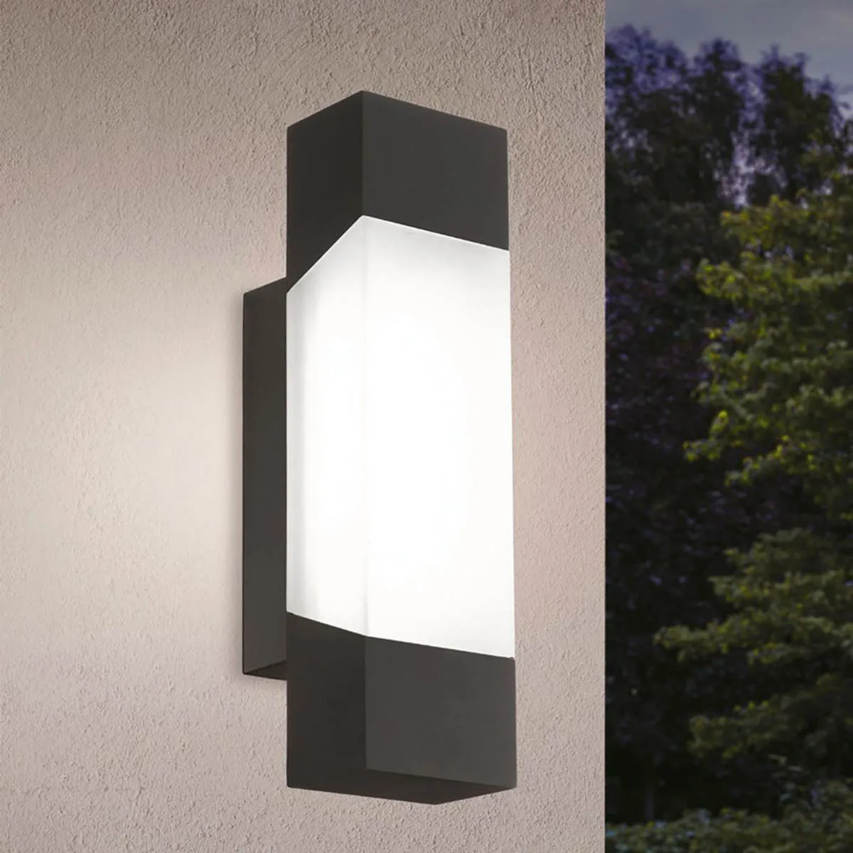 Outdoor LED Wall Light Black Modern Corner Mount Patio Porch Warm White 550lm