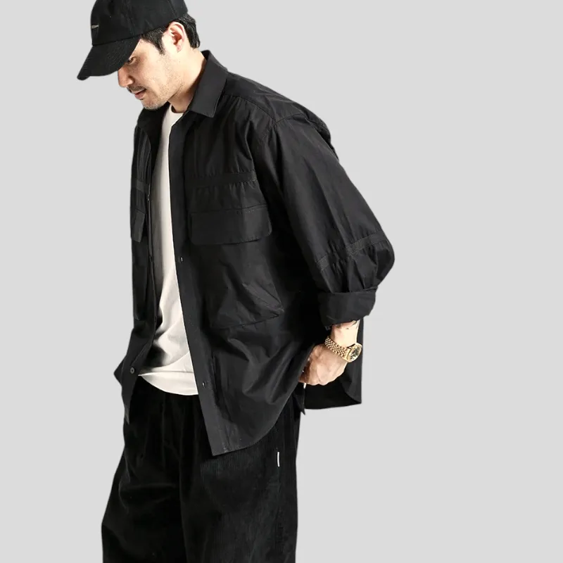 Oversized fit cargo pocket shirt