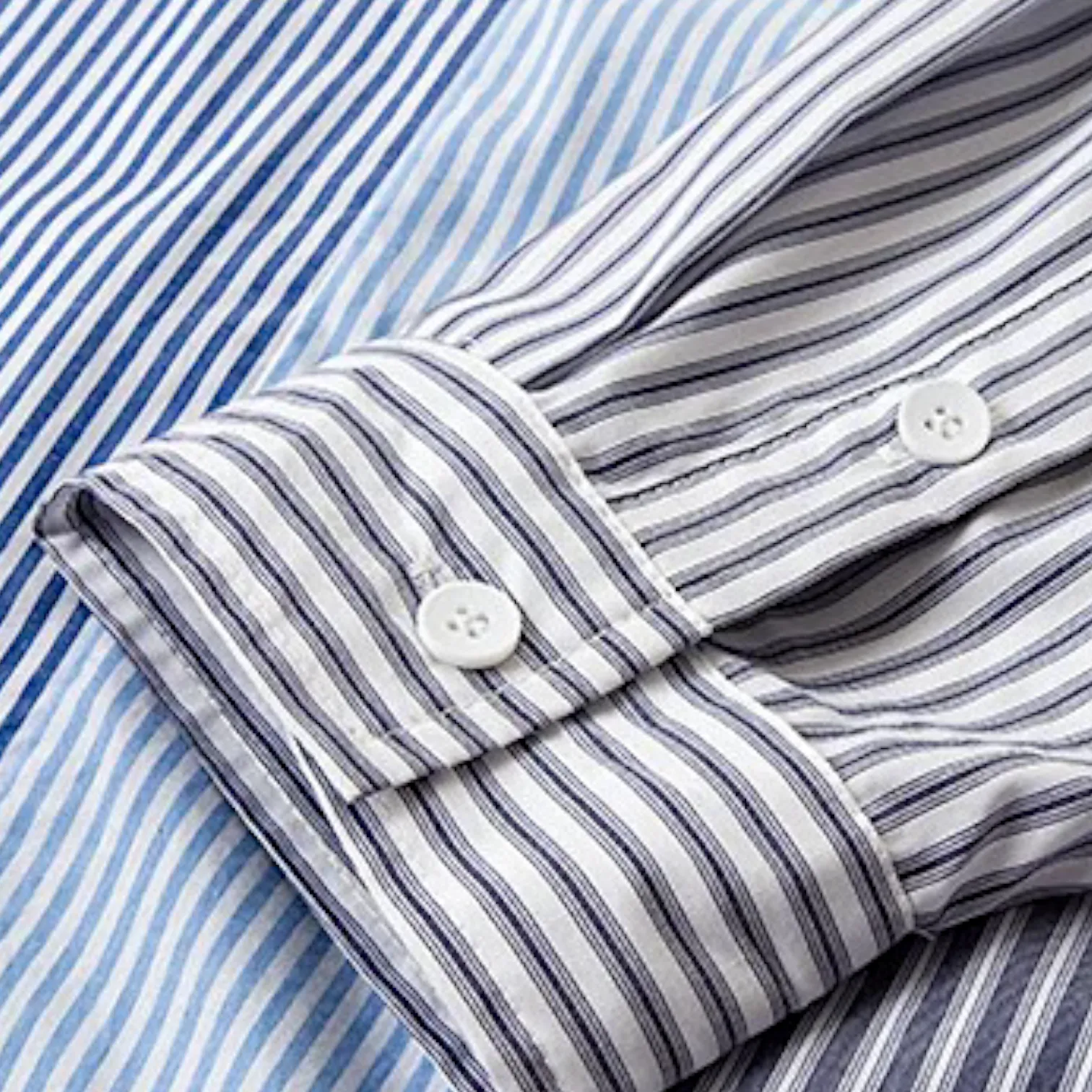 Oversized fit paneled mix color shirt