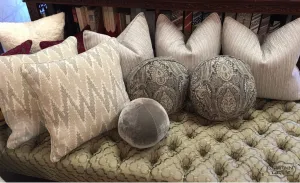 Pillows & Pillows