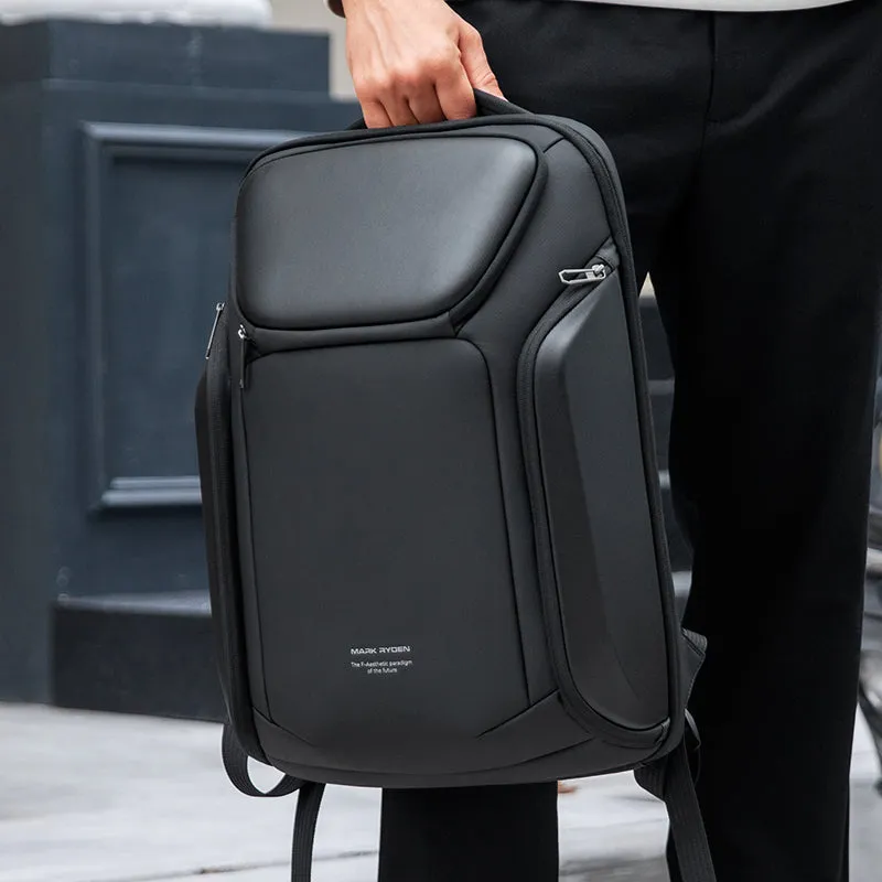 Polycom: Plan Your Day Comfortably With a Versatile Backpack