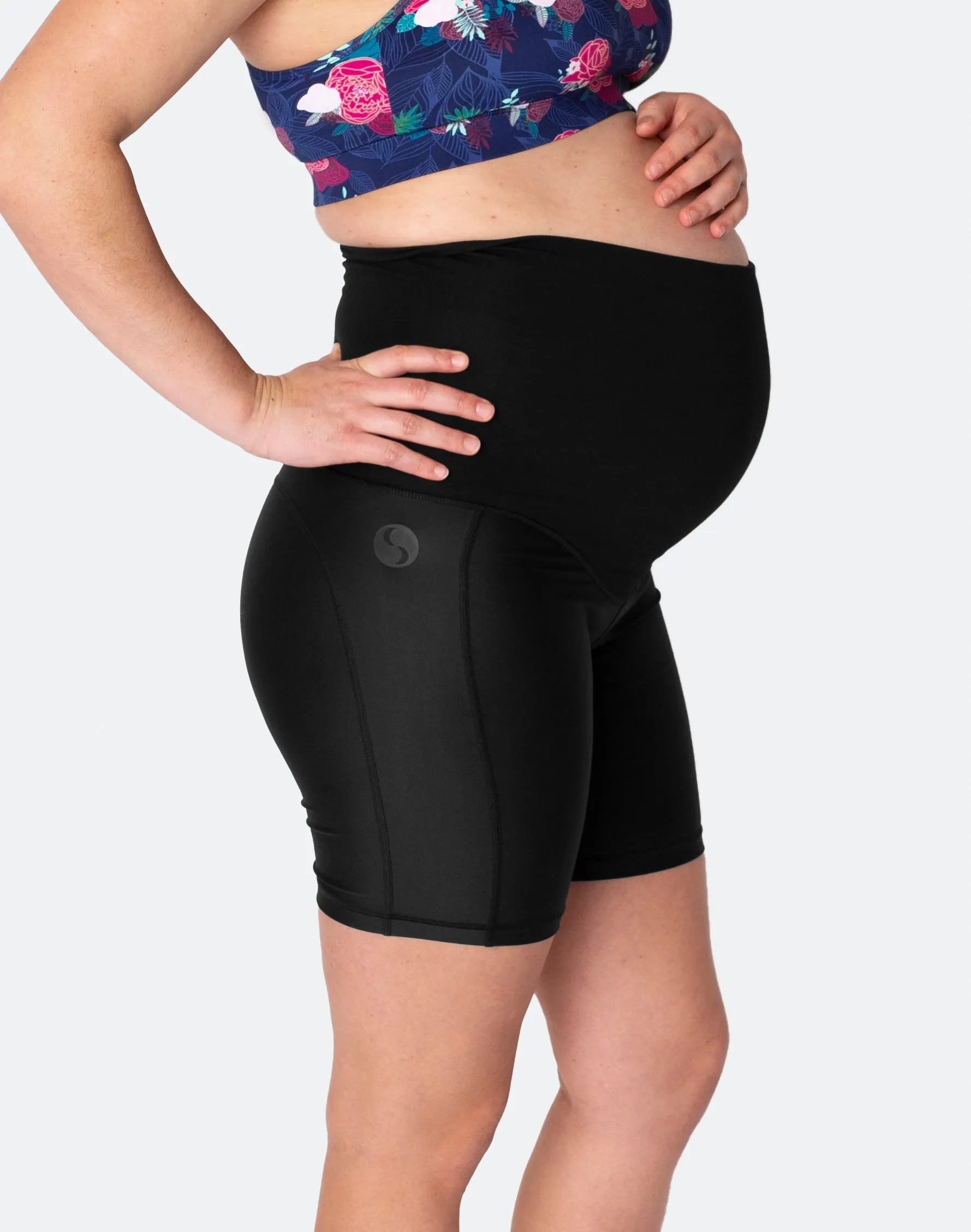 Relove ** High Waisted Maternity Bike Shorts - Classic Black