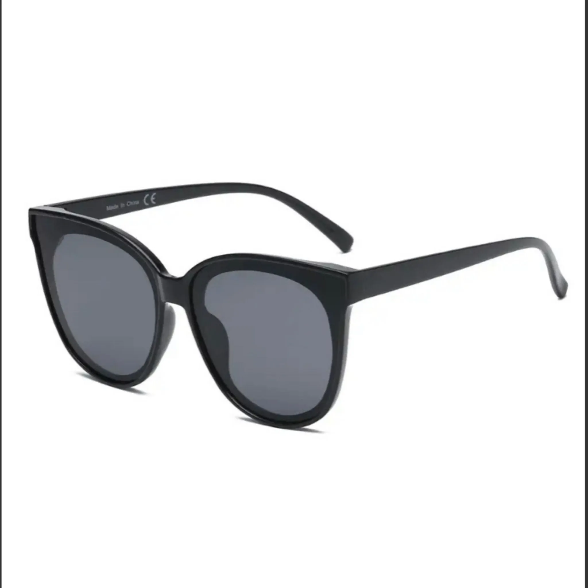 Round Retro Cat Eye Sunglasses