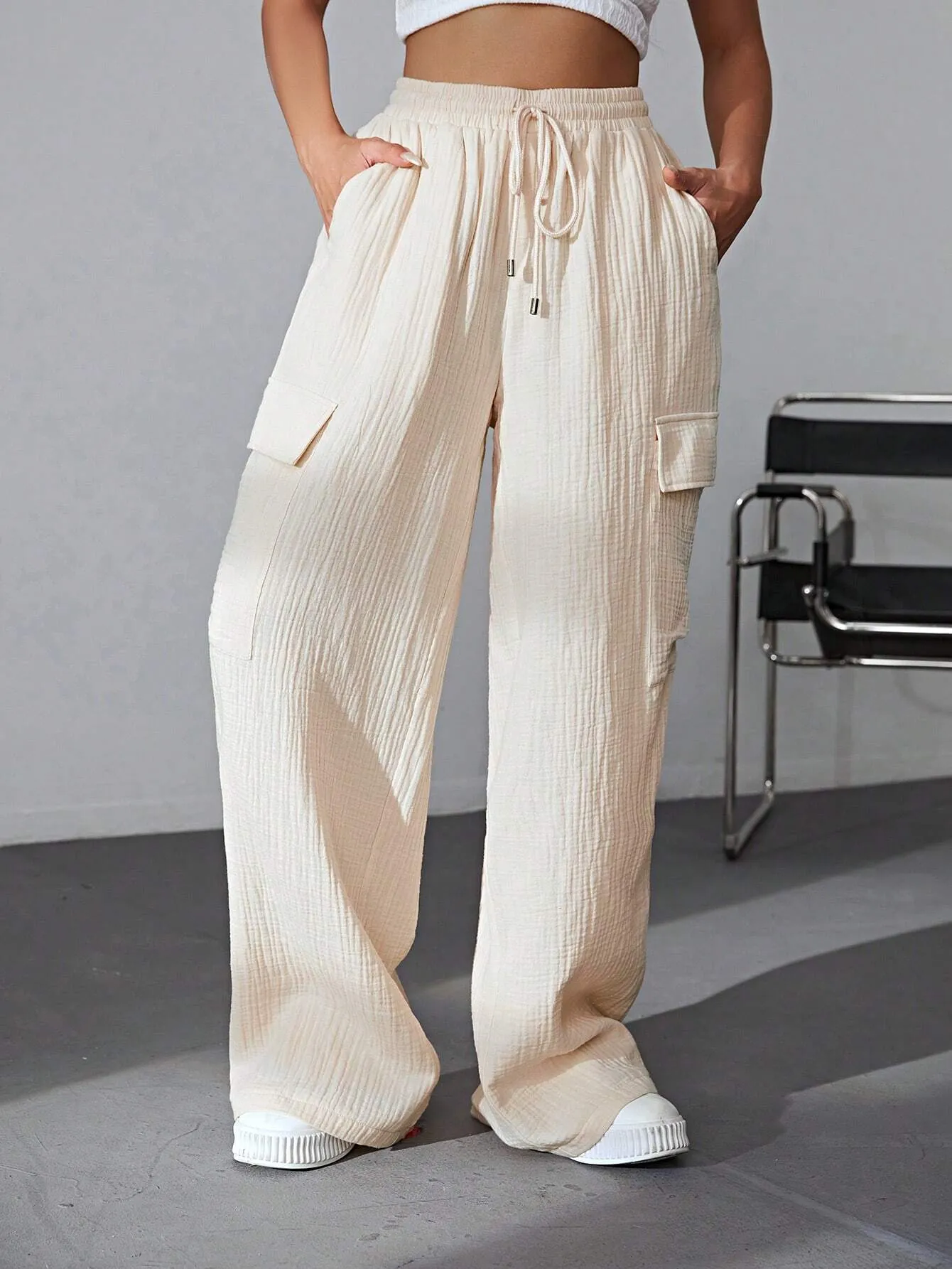 Side Pocketed Drawstring Waist Cargo Pants