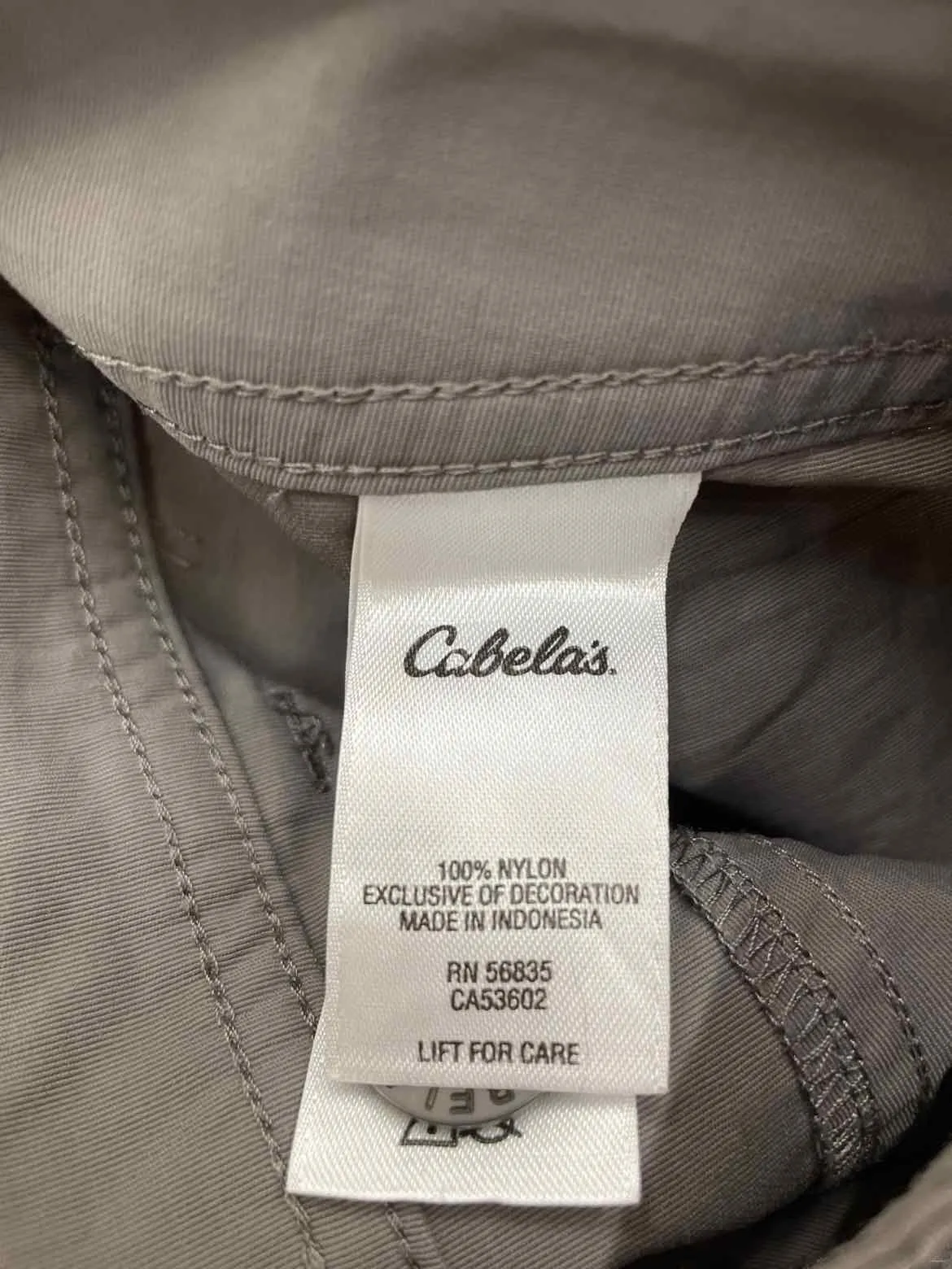 Size 46 Cabelas Men's Shorts