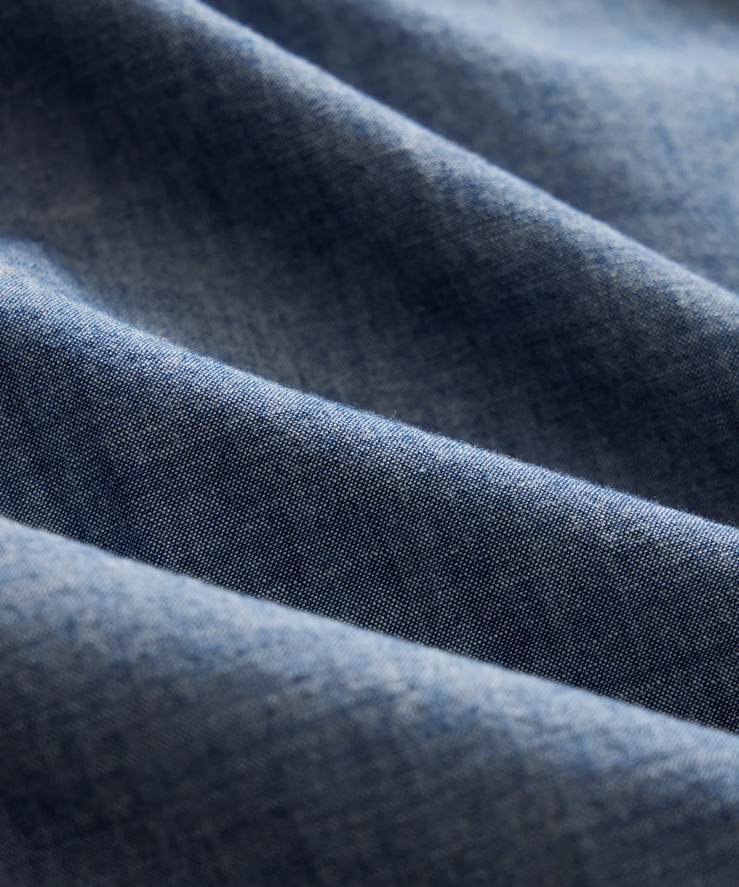 Slim Fit Chambray Hollywood Shirt