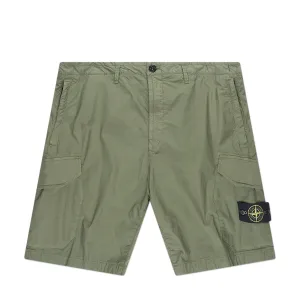stone island old effect cargo bermuda shorts (olive)