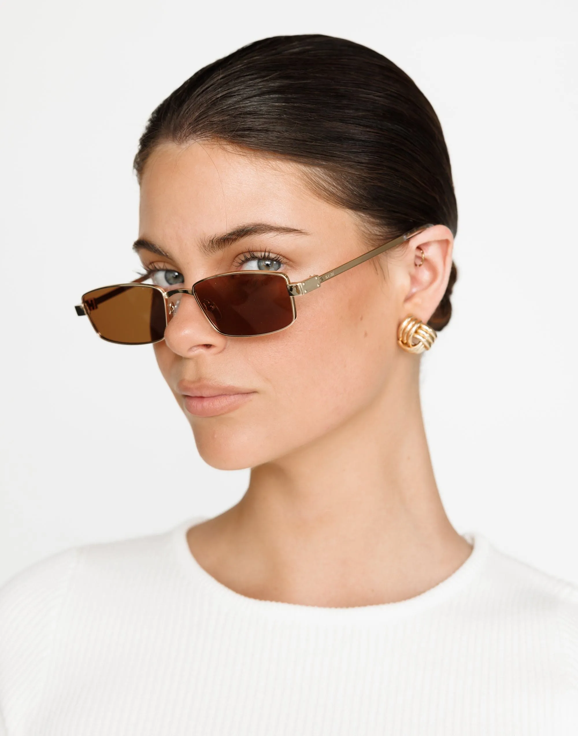 The Monroe Sunglasses (Gold-Brown) - By Banbé