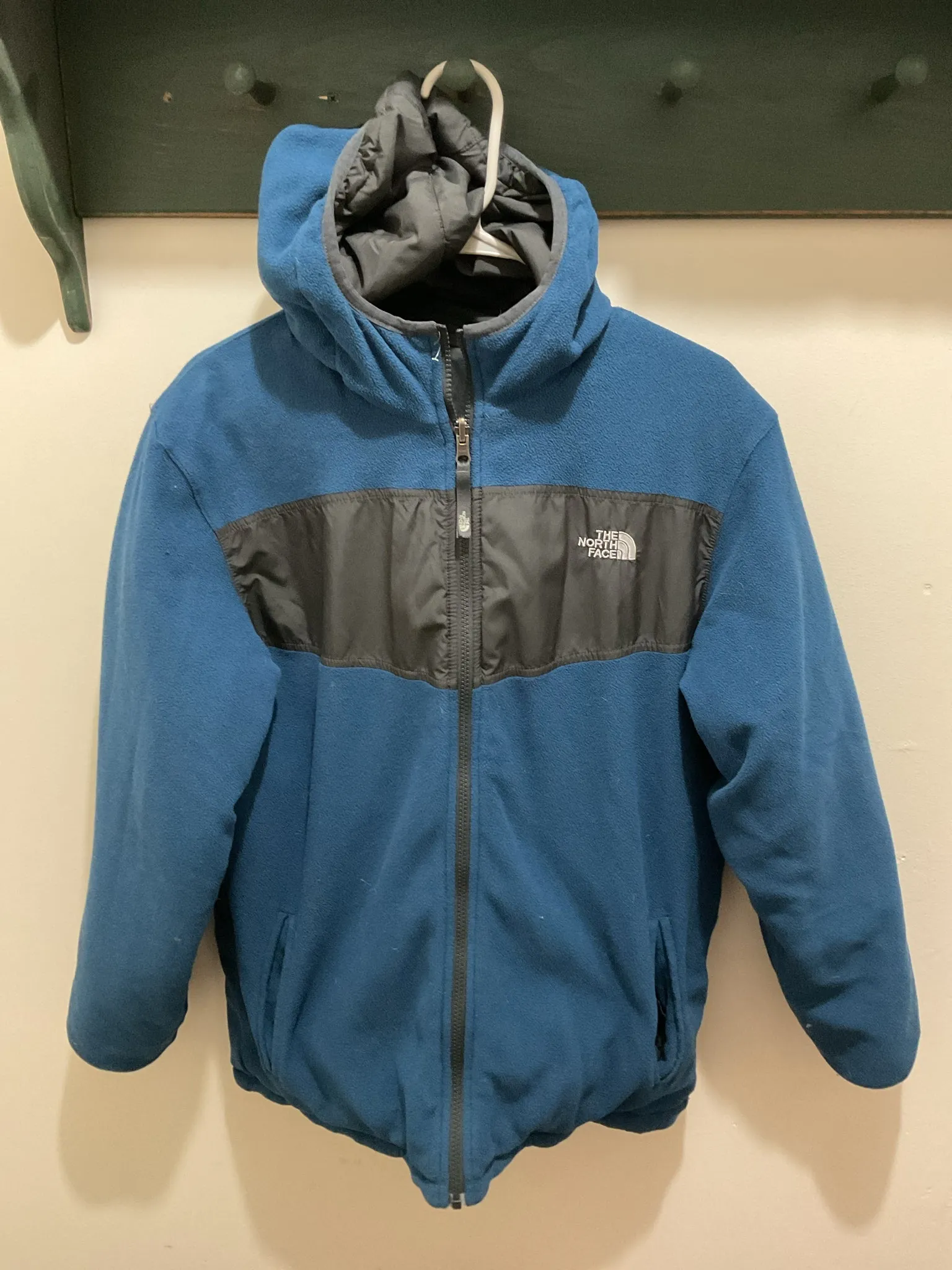 The North Face Reversible Jacket Kid's 18-20/ Men's S