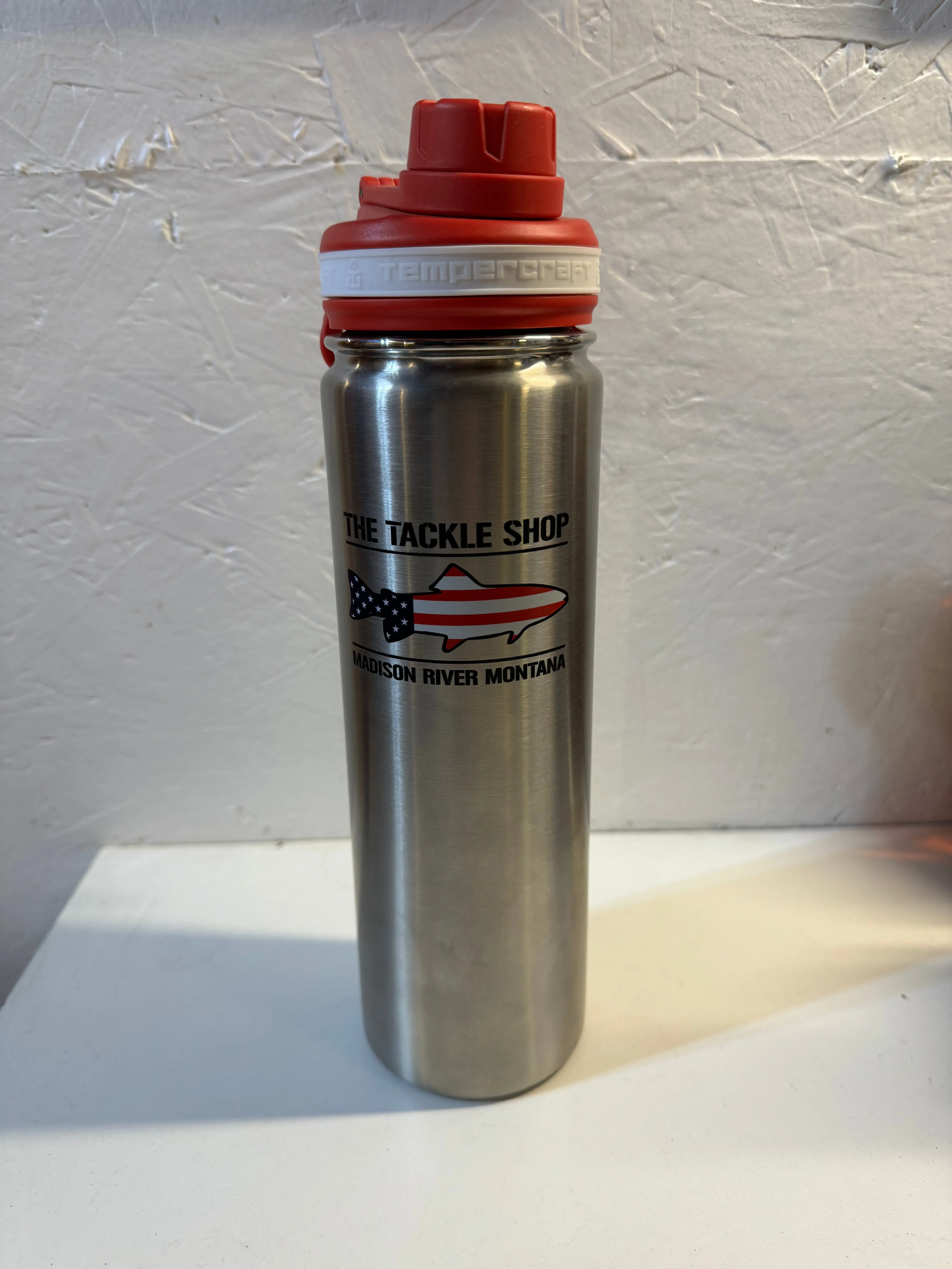 The Tackle Shop Tempercraft 22oz Vacuum Insulated Water Bottle