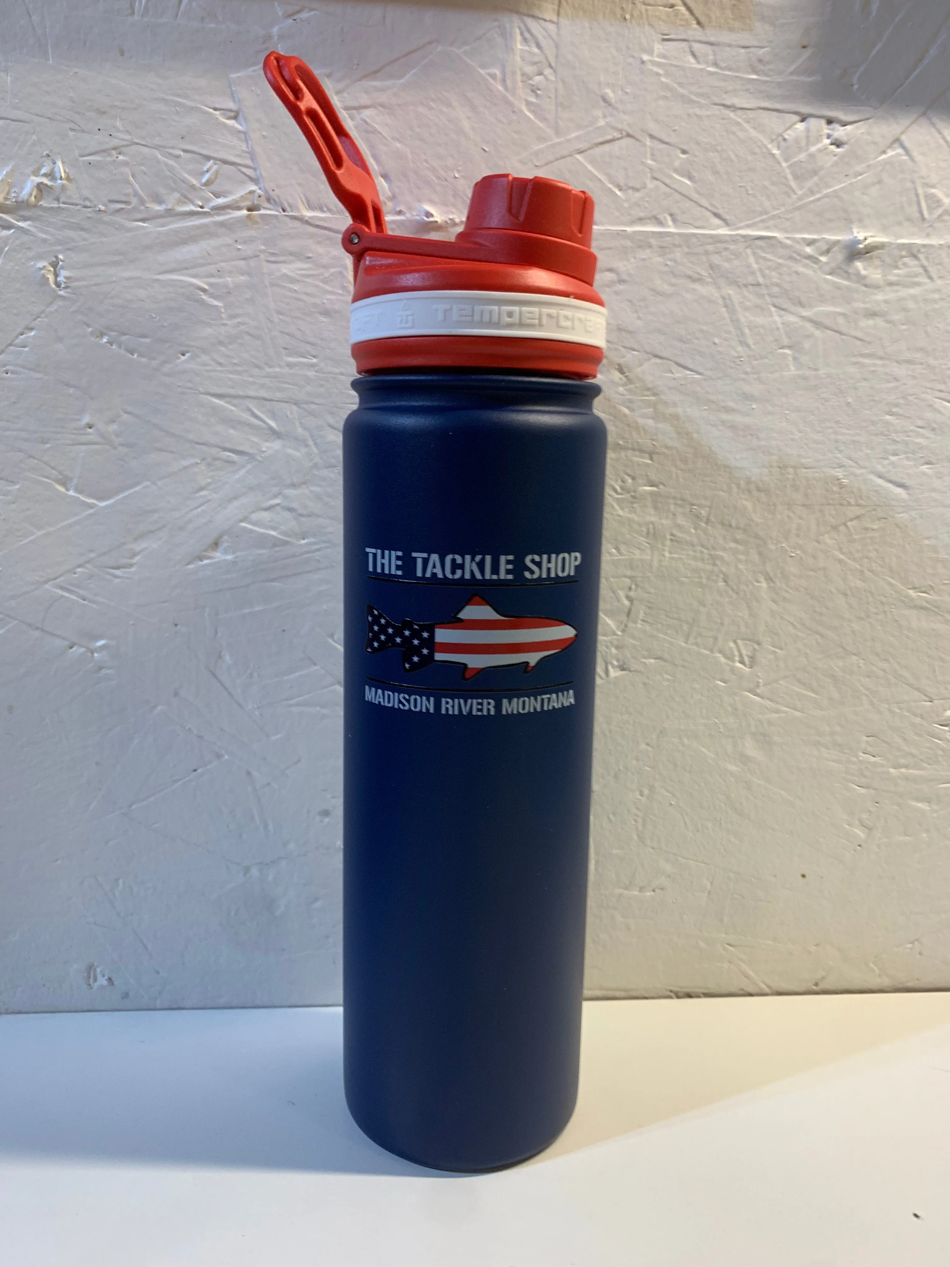 The Tackle Shop Tempercraft 22oz Vacuum Insulated Water Bottle