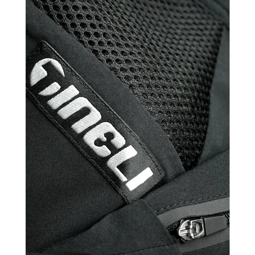 Tineli Shorts Trail