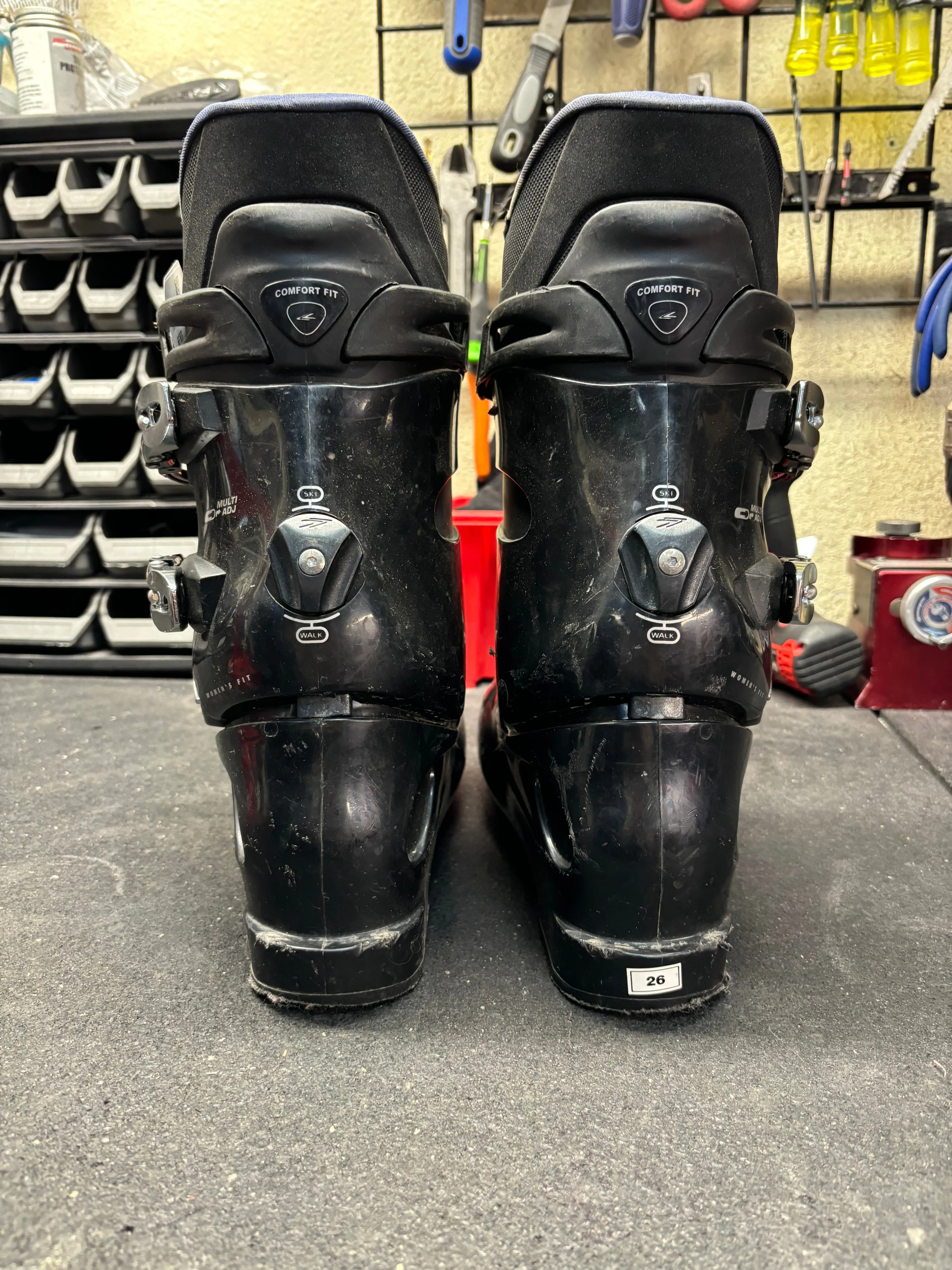 Used Lange Venus 6 308mm Ski Boots