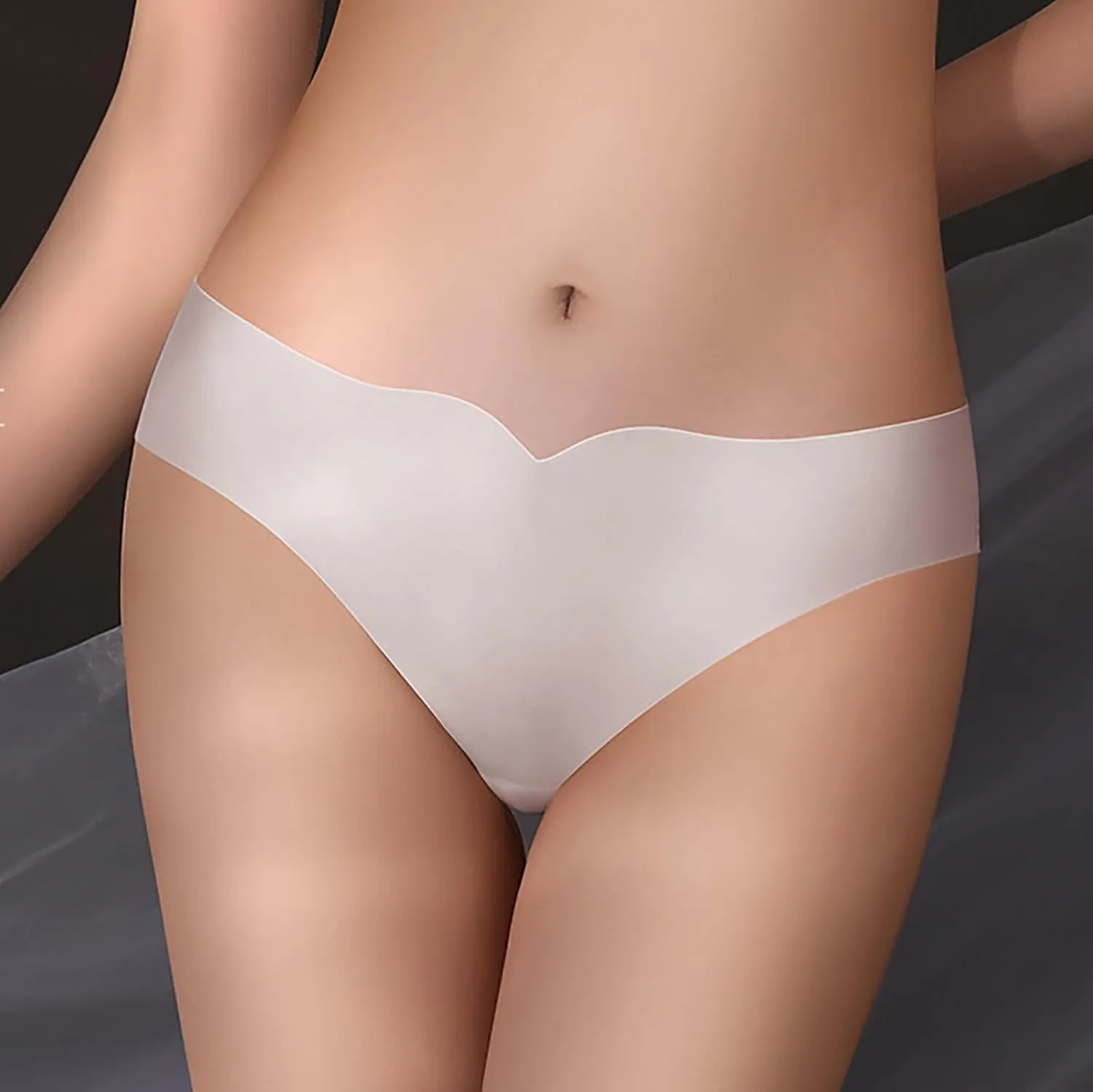 Womens Seamless Silky Panties Soft Elastic Breathable Comfy Ice Silk Underpants Invisible Hipster Stretchy Briefs